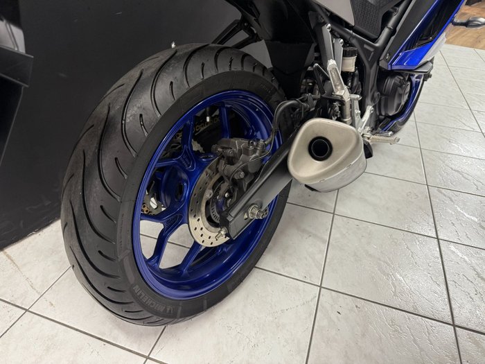 2020 Yamaha YZF-R3 Blue