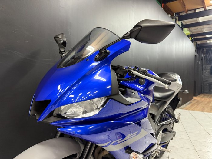 2020 Yamaha YZF-R3 Blue
