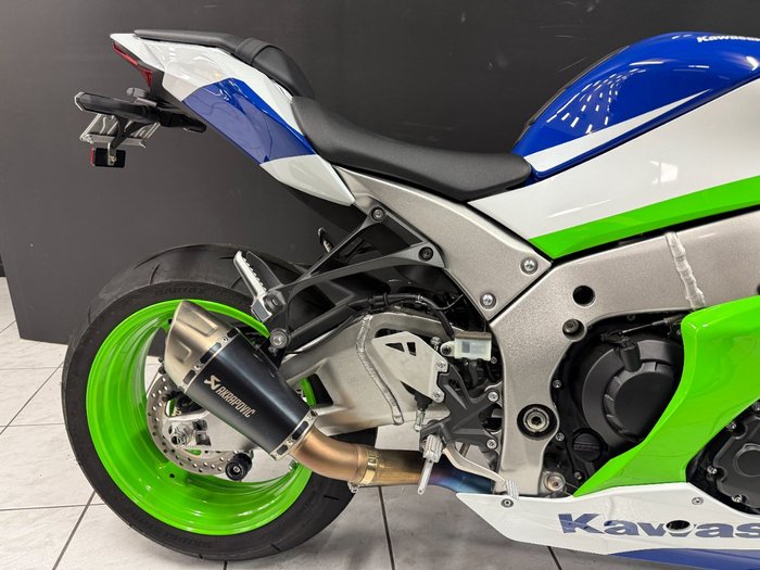 2024 Kawasaki NINJA ZX-10R Green