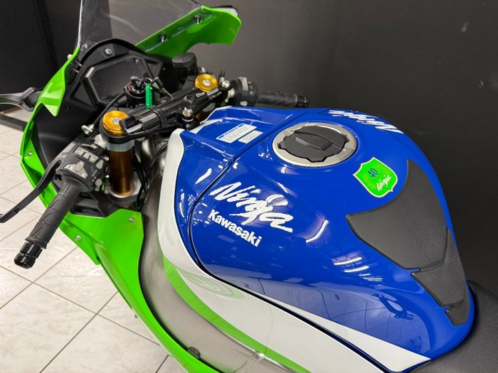 2024 Kawasaki NINJA ZX-10R Green