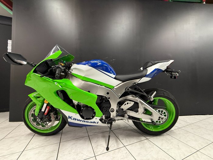 2024 Kawasaki NINJA ZX-10R Green