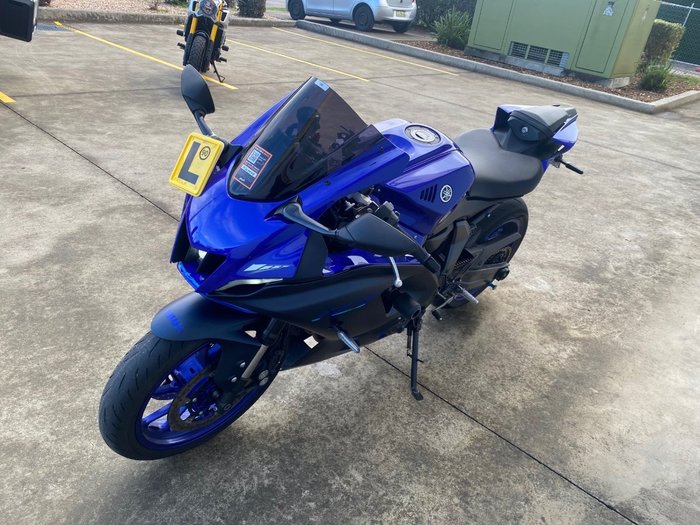 2022 Yamaha YZF-R7LA Blue