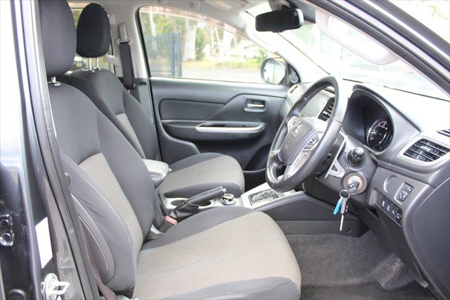 2018 Mitsubishi Triton GLS MR MY19 4X4 Dual Range Grey