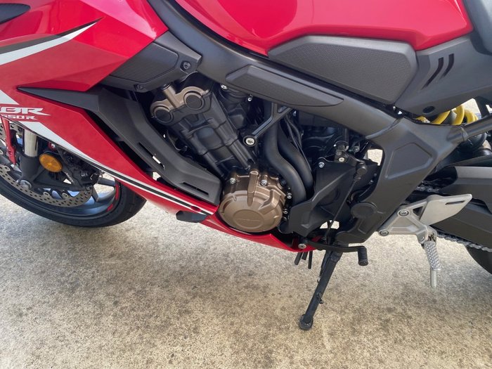 2021 Honda CBR650R Red