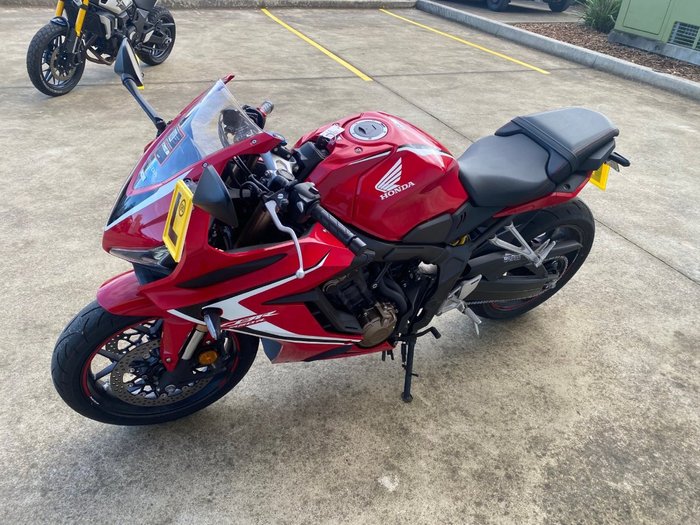 2021 Honda CBR650R Red