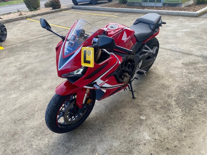 2021 Honda CBR650R Red