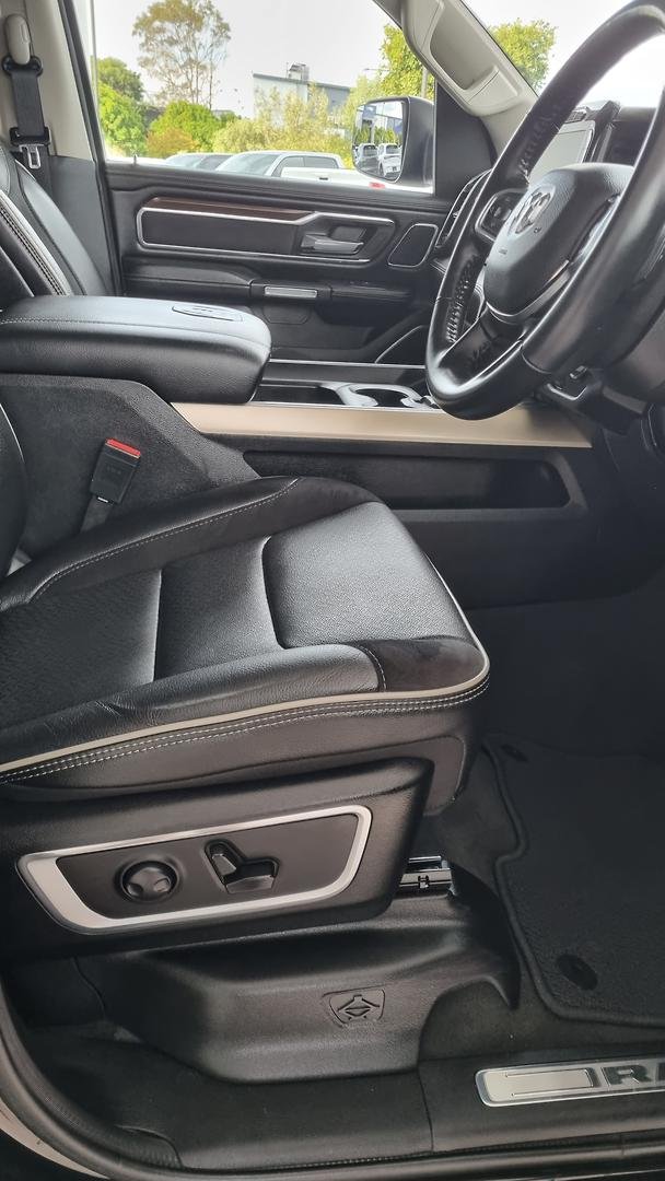 2022 RAM 1500 Laramie RamBox