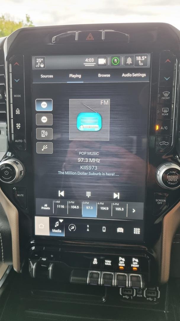 2022 RAM 1500 Laramie RamBox