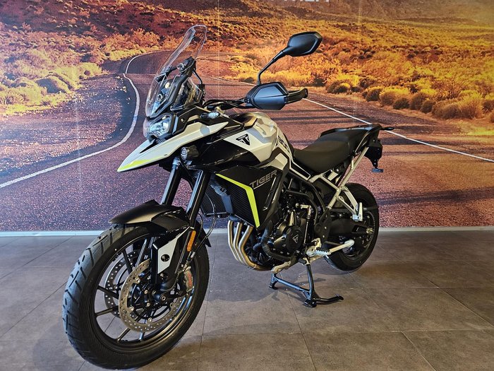 2025 Triumph Tiger 900 GT Pro Tiger Black