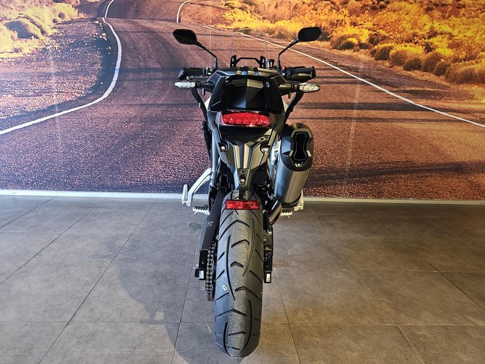 2025 Triumph Tiger 900 GT Pro Tiger Black