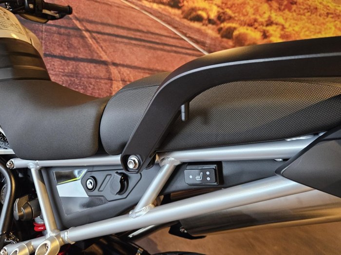 2025 Triumph Tiger 900 GT Pro Tiger Black