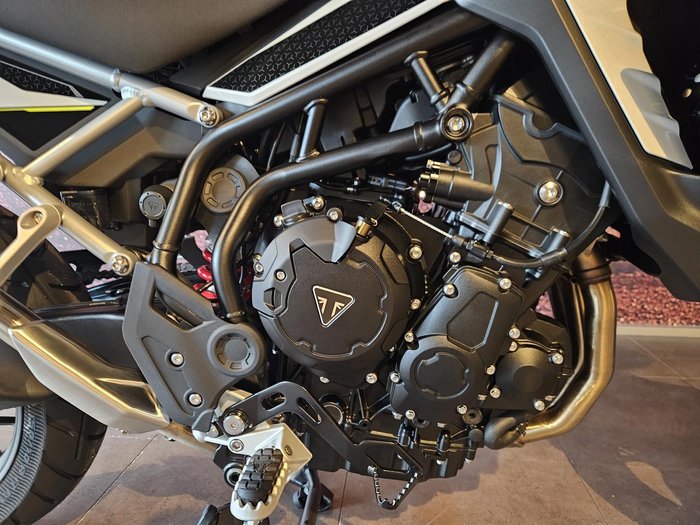 2025 Triumph Tiger 900 GT Pro Tiger Black