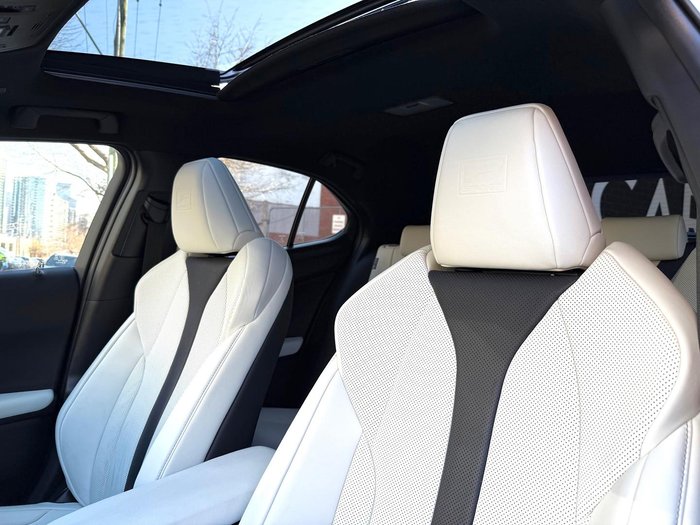 2023 Lexus UX 250h F Sport MZAH15R AWD White Nova