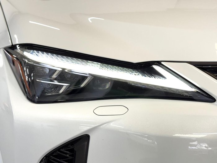 2023 Lexus UX 250h F Sport MZAH15R AWD White Nova