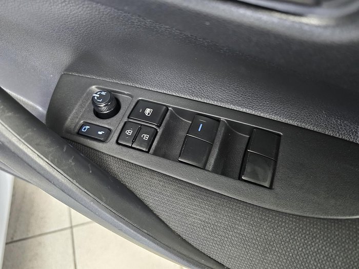 2019 Toyota Corolla Ascent Sport Hybrid ZWE211R Silver Pearl