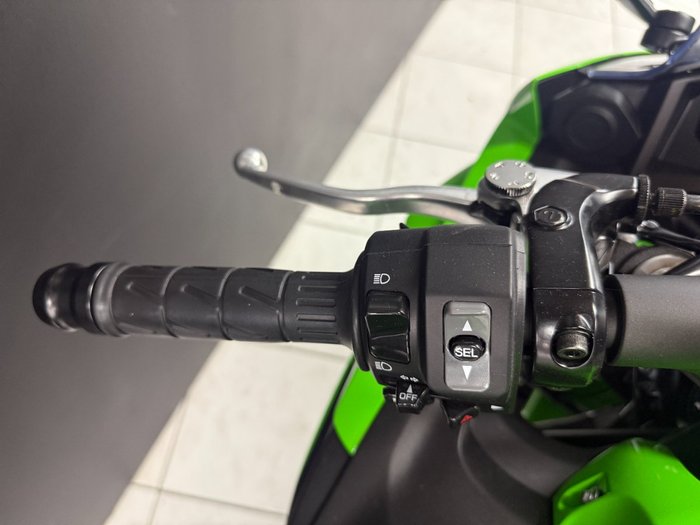 2025 Kawasaki NINJA 650L Green