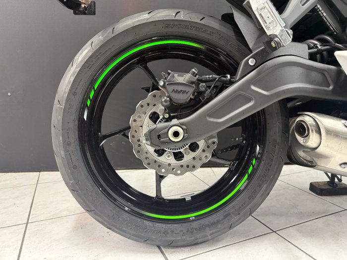 2025 Kawasaki NINJA 650L Green