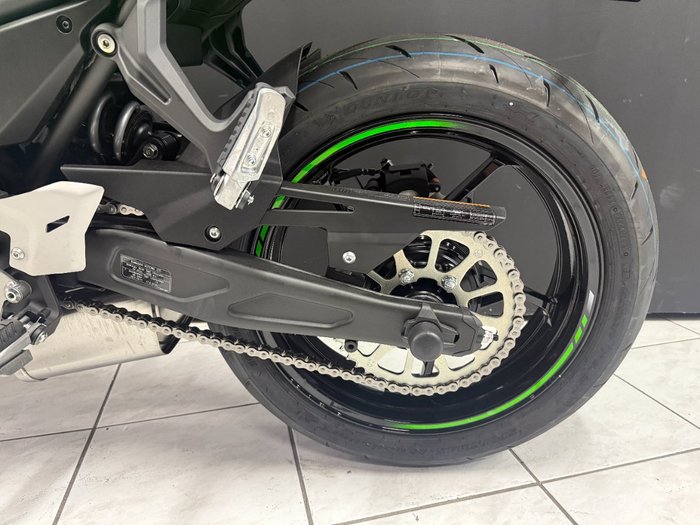 2025 Kawasaki NINJA 650L Green