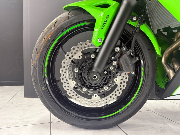 2025 Kawasaki NINJA 650L Green