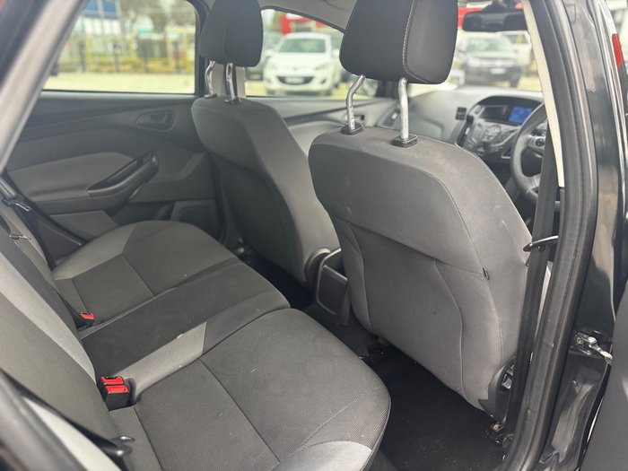 2012 Ford Focus Ambiente LW Panther Black