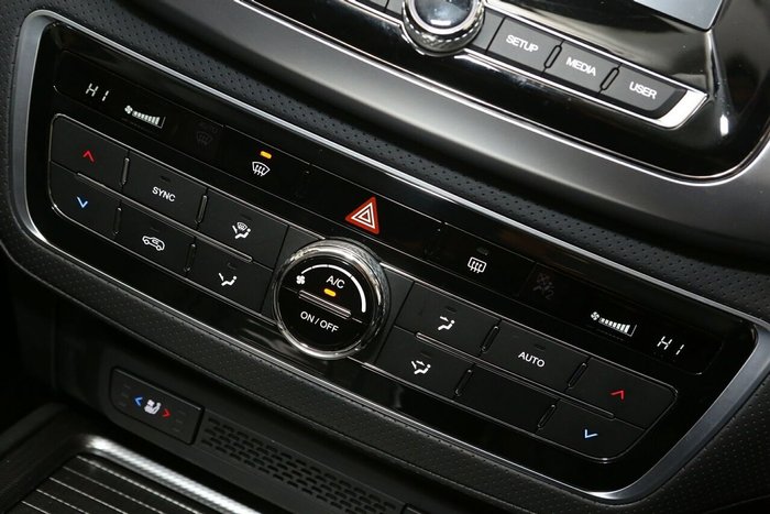 2022 SsangYong Rexton ELX