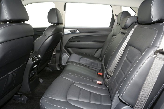 2022 SsangYong Rexton ELX
