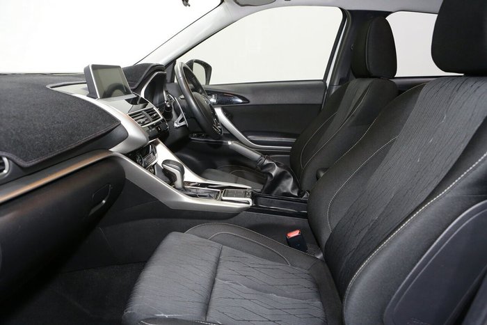 2020 Mitsubishi Eclipse Cross ES