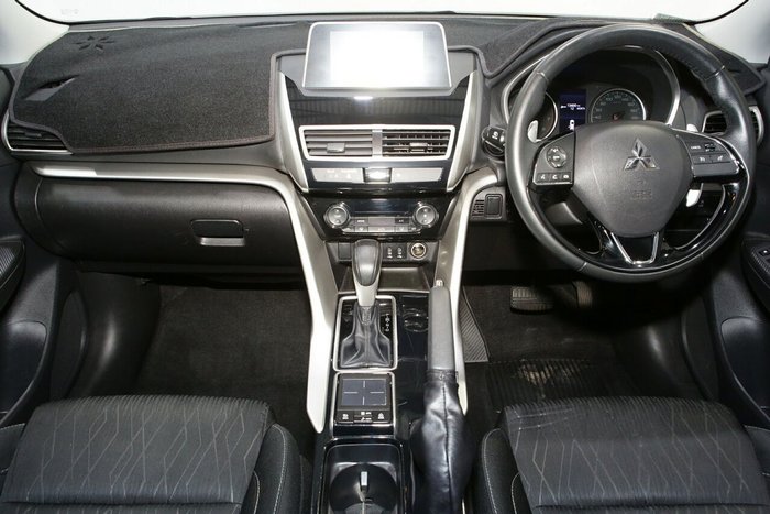 2020 Mitsubishi Eclipse Cross ES