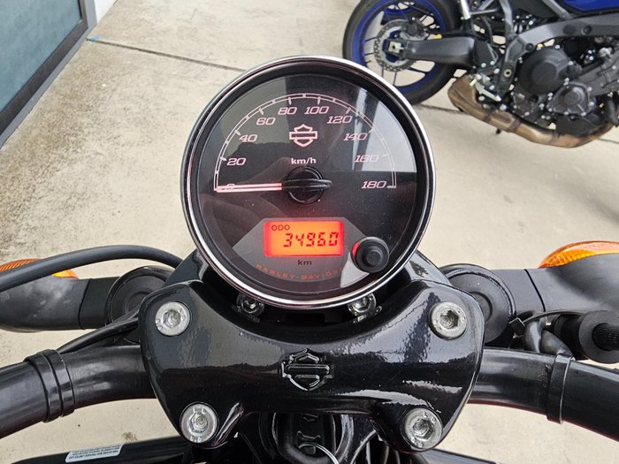 2015 HARLEY-DAVIDSON STREET 500 (LAMS) Red