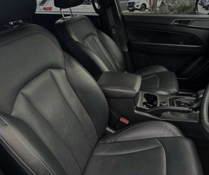 2023 SsangYong Musso Ultimate Q250 MY23 4X4 Dual Range Space Black