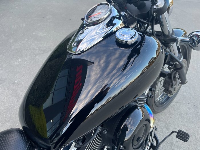 2017 Yamaha XVS650 V-STAR CUSTOM Black