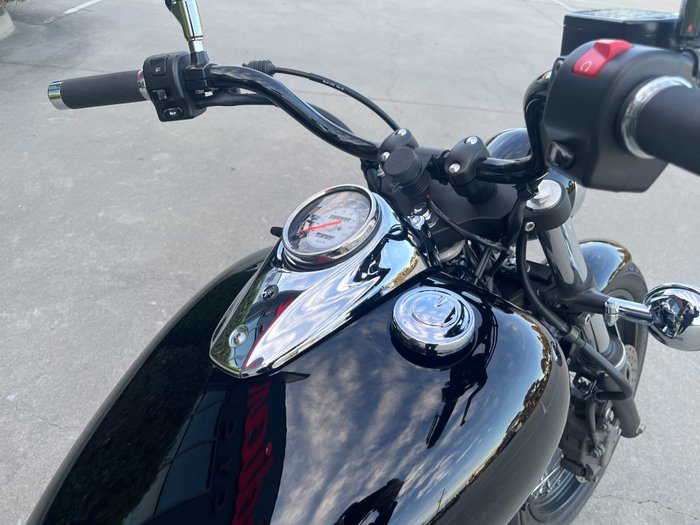 2017 Yamaha XVS650 V-STAR CUSTOM Black