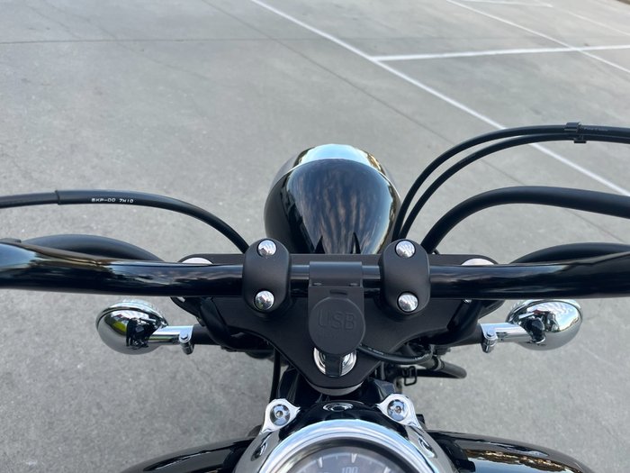 2017 Yamaha XVS650 V-STAR CUSTOM Black