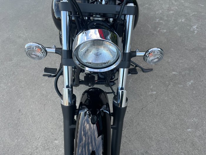 2017 Yamaha XVS650 V-STAR CUSTOM Black