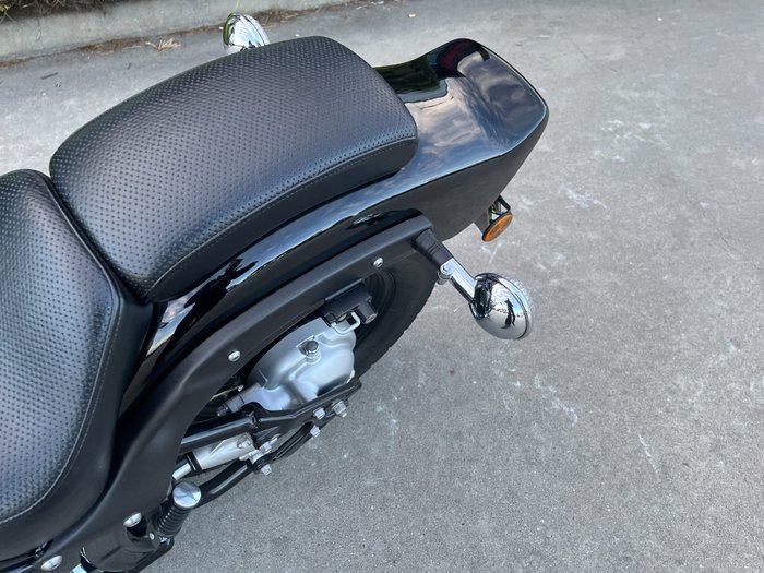 2017 Yamaha XVS650 V-STAR CUSTOM Black