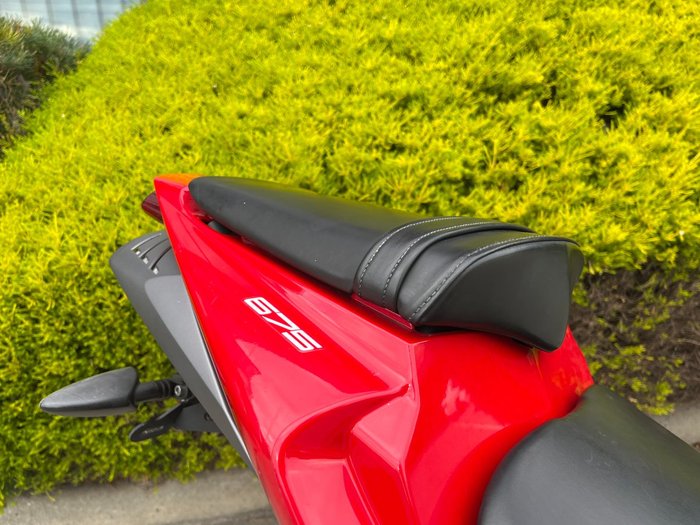 2011 Triumph DAYTONA 675 Red