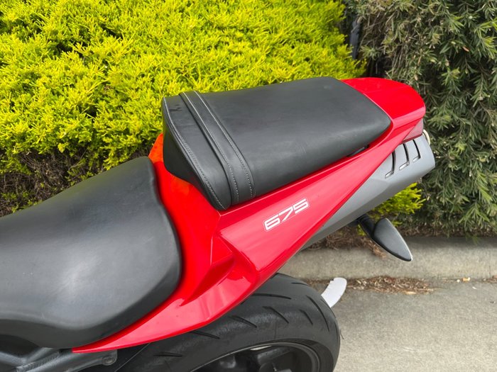 2011 Triumph DAYTONA 675 Red