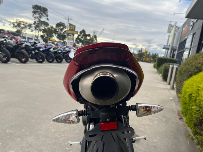 2011 Triumph DAYTONA 675 Red