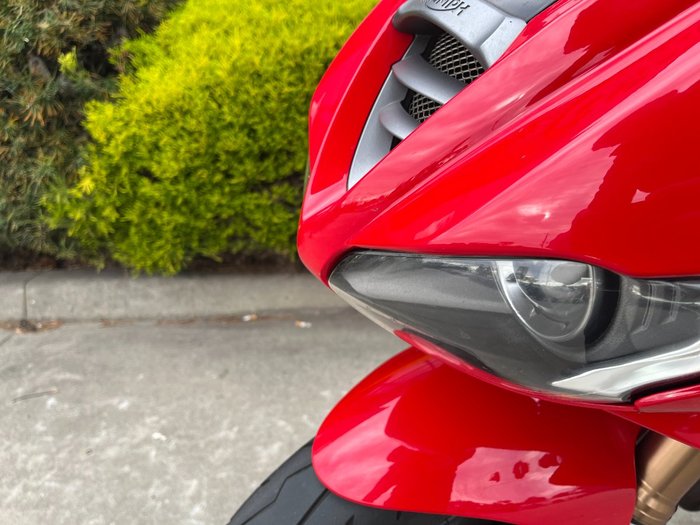 2011 Triumph DAYTONA 675 Red
