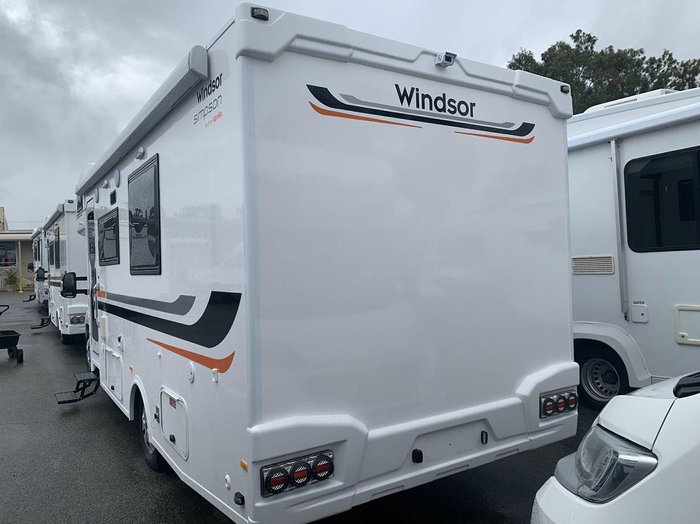 2023 Windsor Simpson WHITE