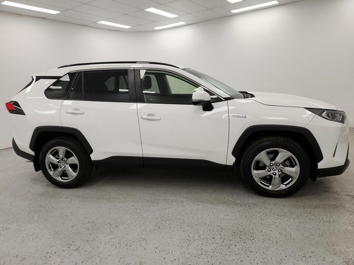 2020 Toyota RAV4 GXL AXAH52R Glacier White