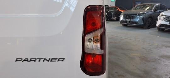 2024 Peugeot Partner Pro K9 MY25 Ice White