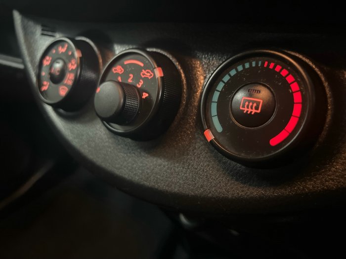 2019 Toyota Yaris Ascent