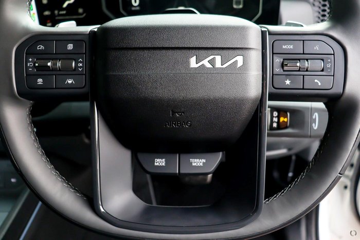 2025 Kia Tasman X-Line TK MY26 4X4 Dual Range Clear White