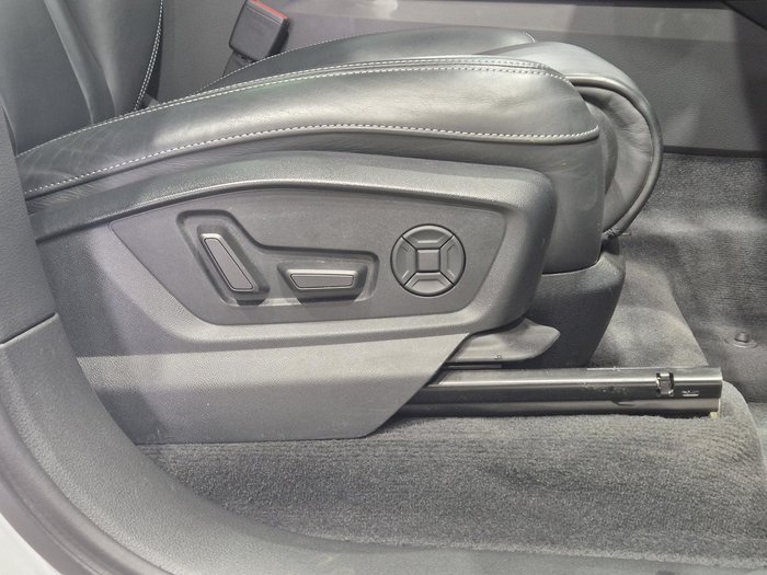 2023 Audi Q7 55 TFSI S line