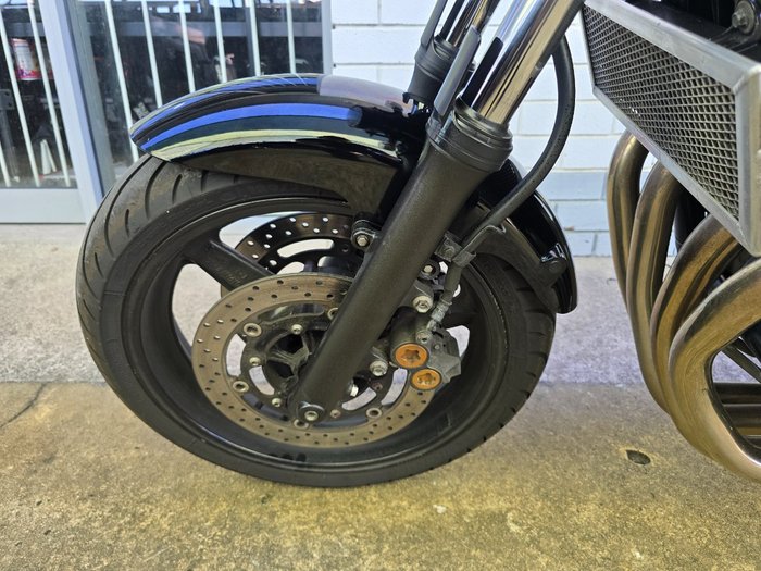 2015 YAMAHA XJR1300 silver