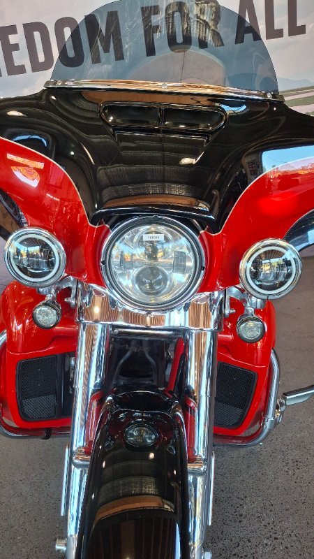 2016 Harley-davidson FLHTKSE CVO LIMITED Red