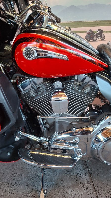 2016 Harley-davidson FLHTKSE CVO LIMITED Red