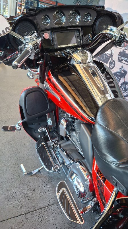 2016 Harley-davidson FLHTKSE CVO LIMITED Red
