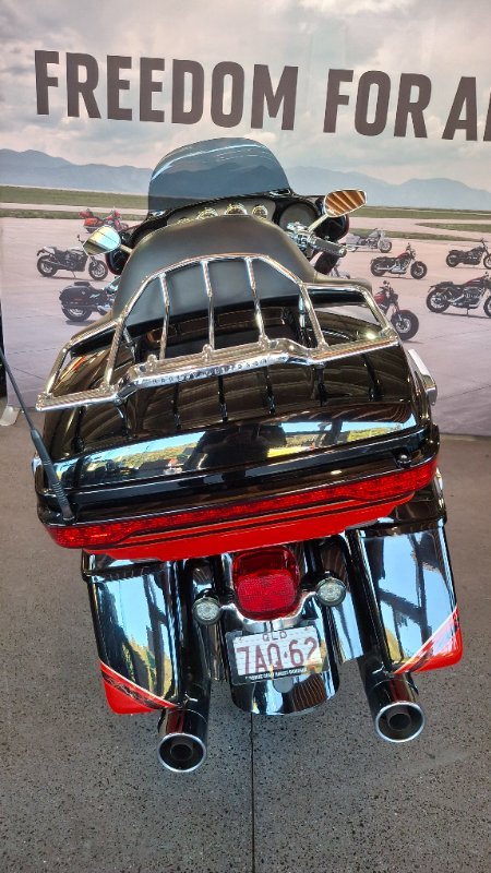 2016 Harley-davidson FLHTKSE CVO LIMITED Red